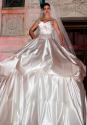 Bridal industry prepares for next Kardashian wedding/divorce cycle